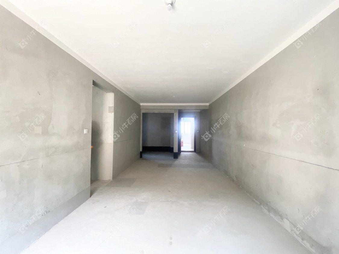 镇江碧桂园樾府在售二手房源室内图_小牛看房