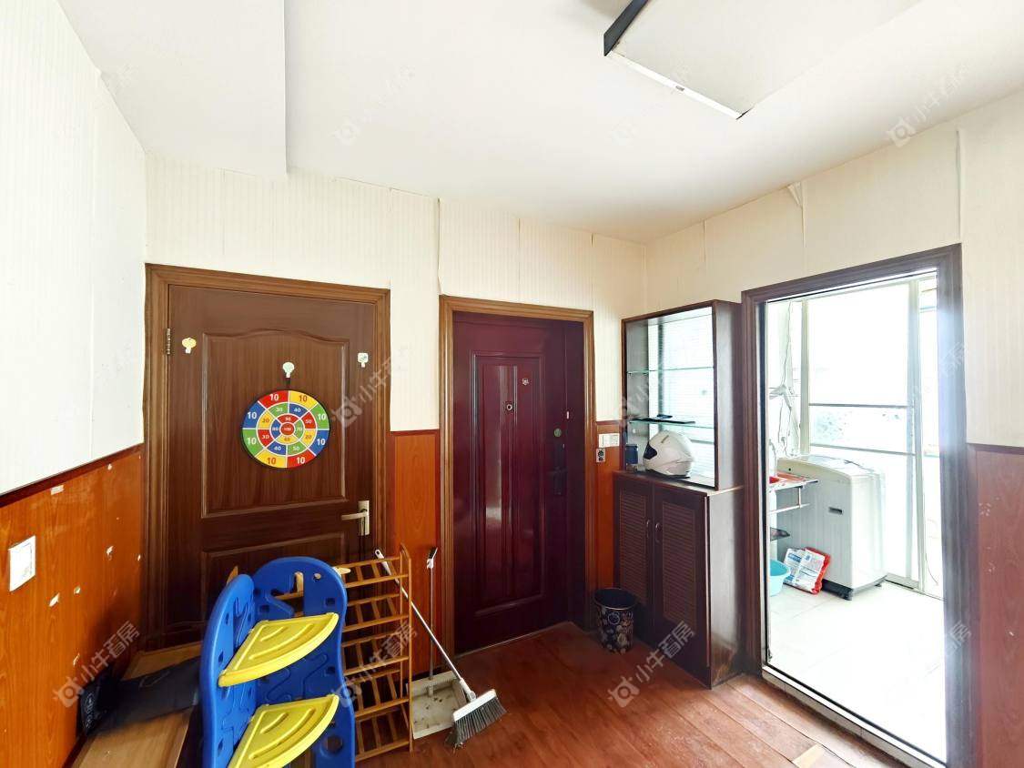 镇江华南新村在售二手房源室内图_小牛看房