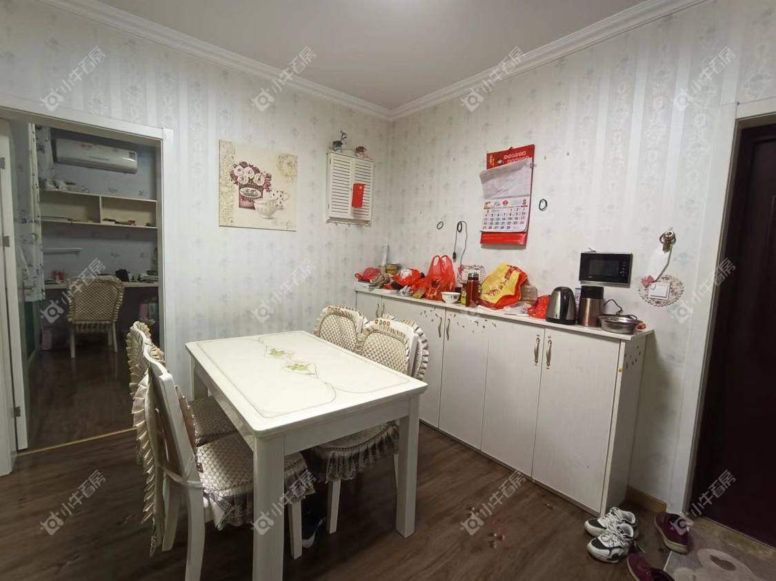 镇江美亚华悦在售二手房源室内图_小牛看房