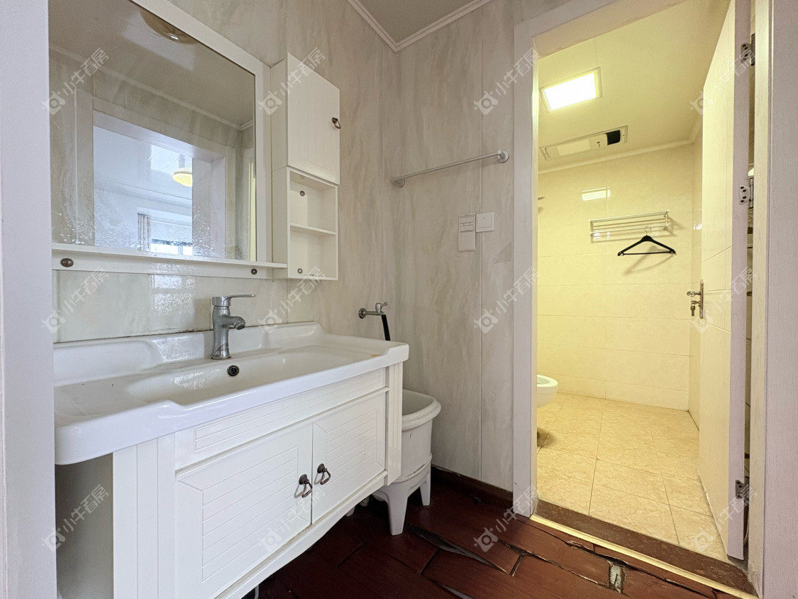 镇江荣城国际一期在售二手房源室内图_小牛看房