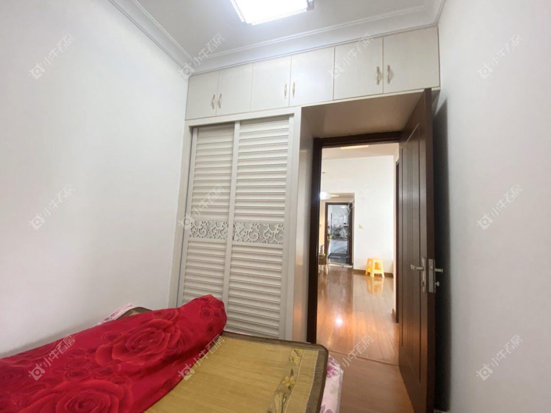 镇江碧桂园在售二手房源室内图_小牛看房