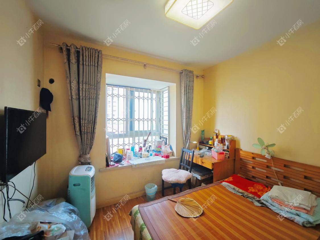 镇江美亚华悦在售二手房源室内图_小牛看房