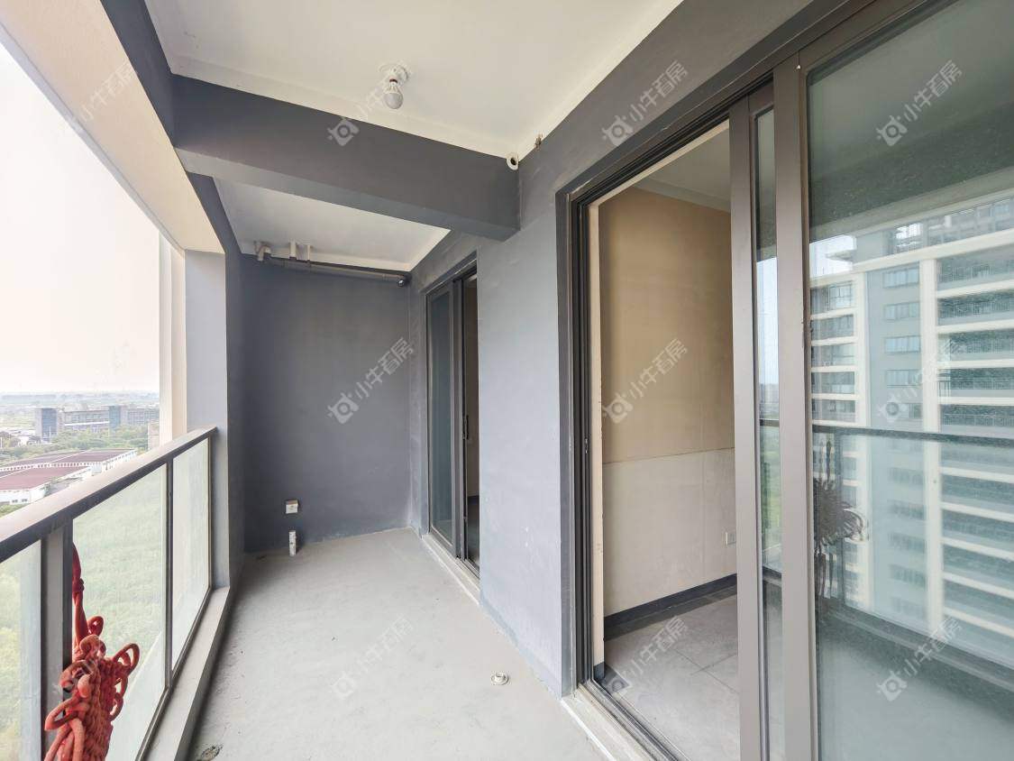 镇江中海时代都会在售二手房源室内图_小牛看房