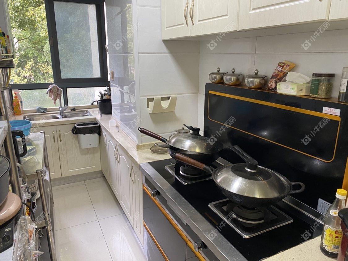 镇江荣城国际一期在售二手房源室内图_小牛看房