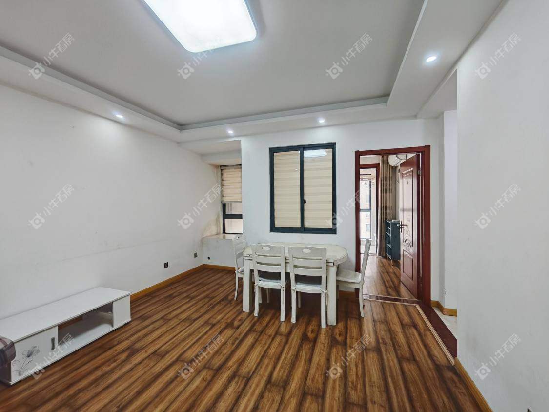 镇江荣城国际一期在售二手房源_小牛看房