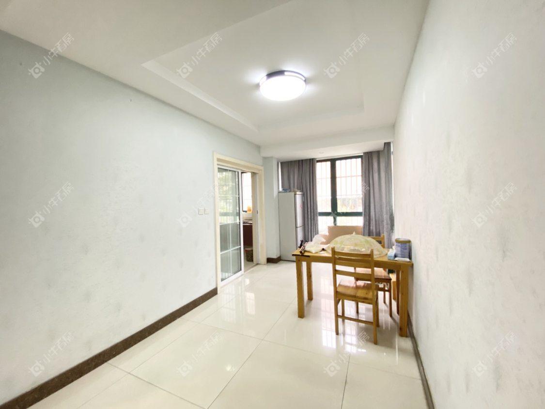 镇江澳都花城在售二手房源室内图_小牛看房