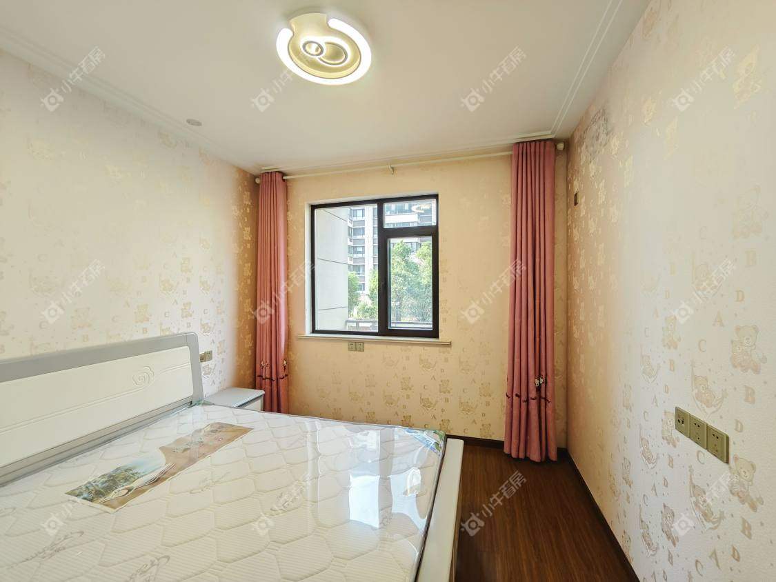 镇江凤凰郡在售二手房源室内图_小牛看房