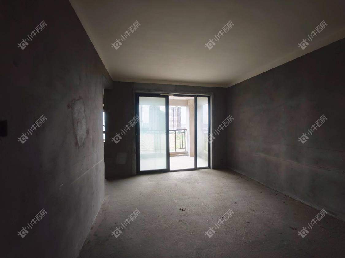 镇江信达香堤国际在售二手房源室内图_小牛看房