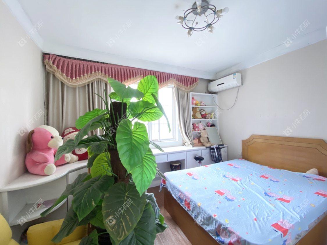 镇江玉泉小区在售二手房源室内图_小牛看房