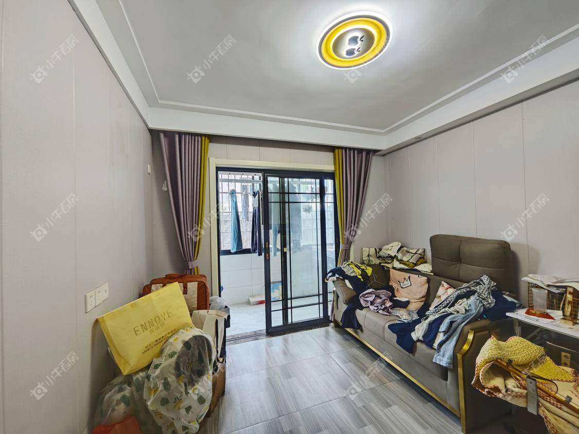 镇江开发区凤凰路在售二手房源室内图_小牛看房