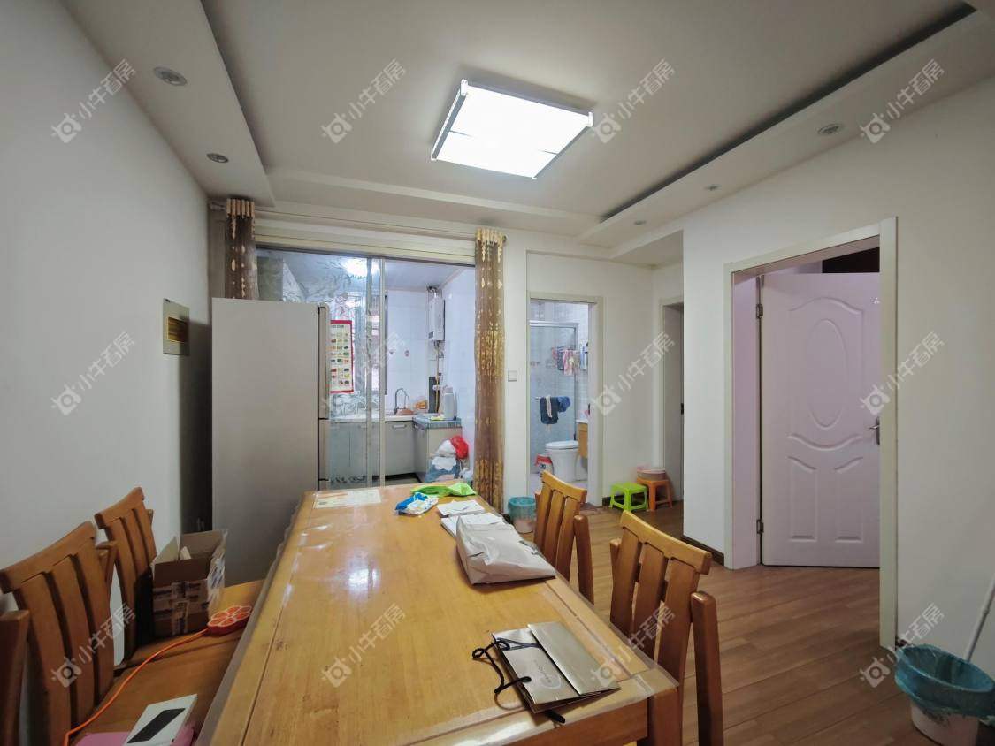 镇江玉乳泉小区在售二手房源室内图_小牛看房