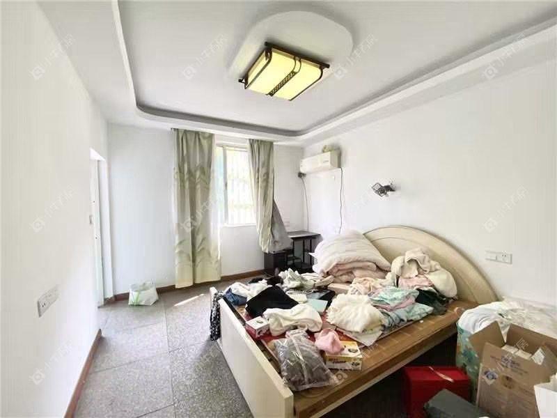 镇江华南新村在售二手房源室内图_小牛看房