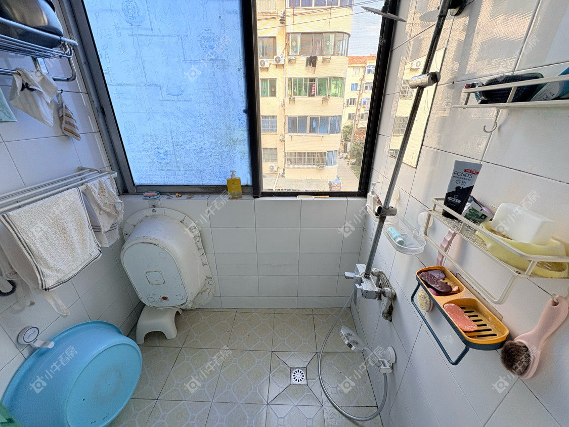 镇江香草新村在售二手房源室内图_小牛看房