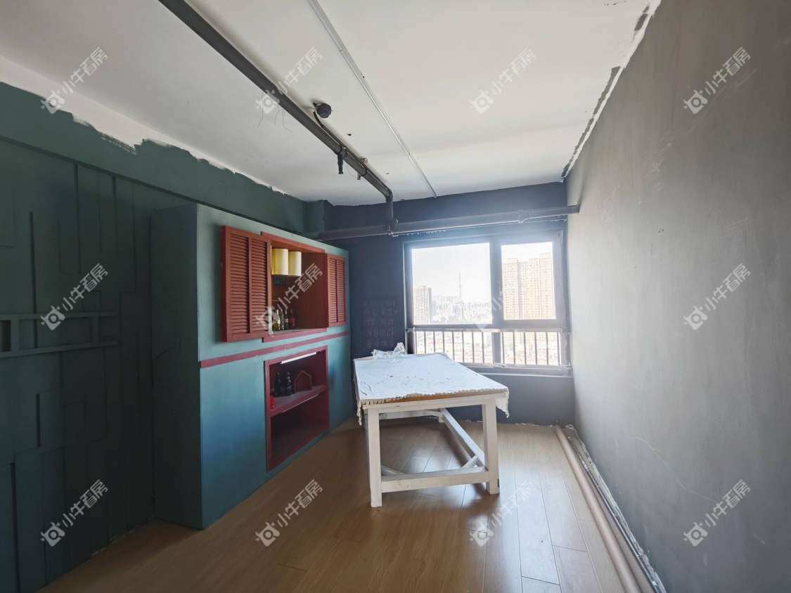 镇江御珑湾商业楼在租房源室内图_小牛看房