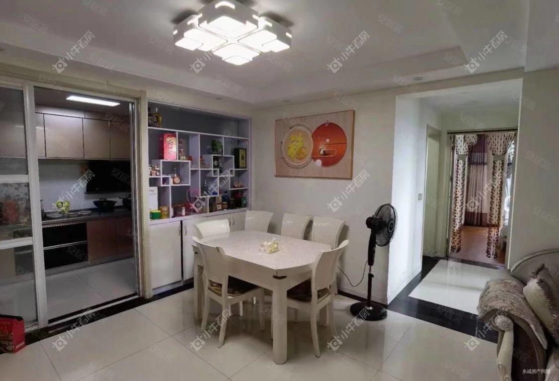 镇江欧洲城在售二手房源室内图_小牛看房