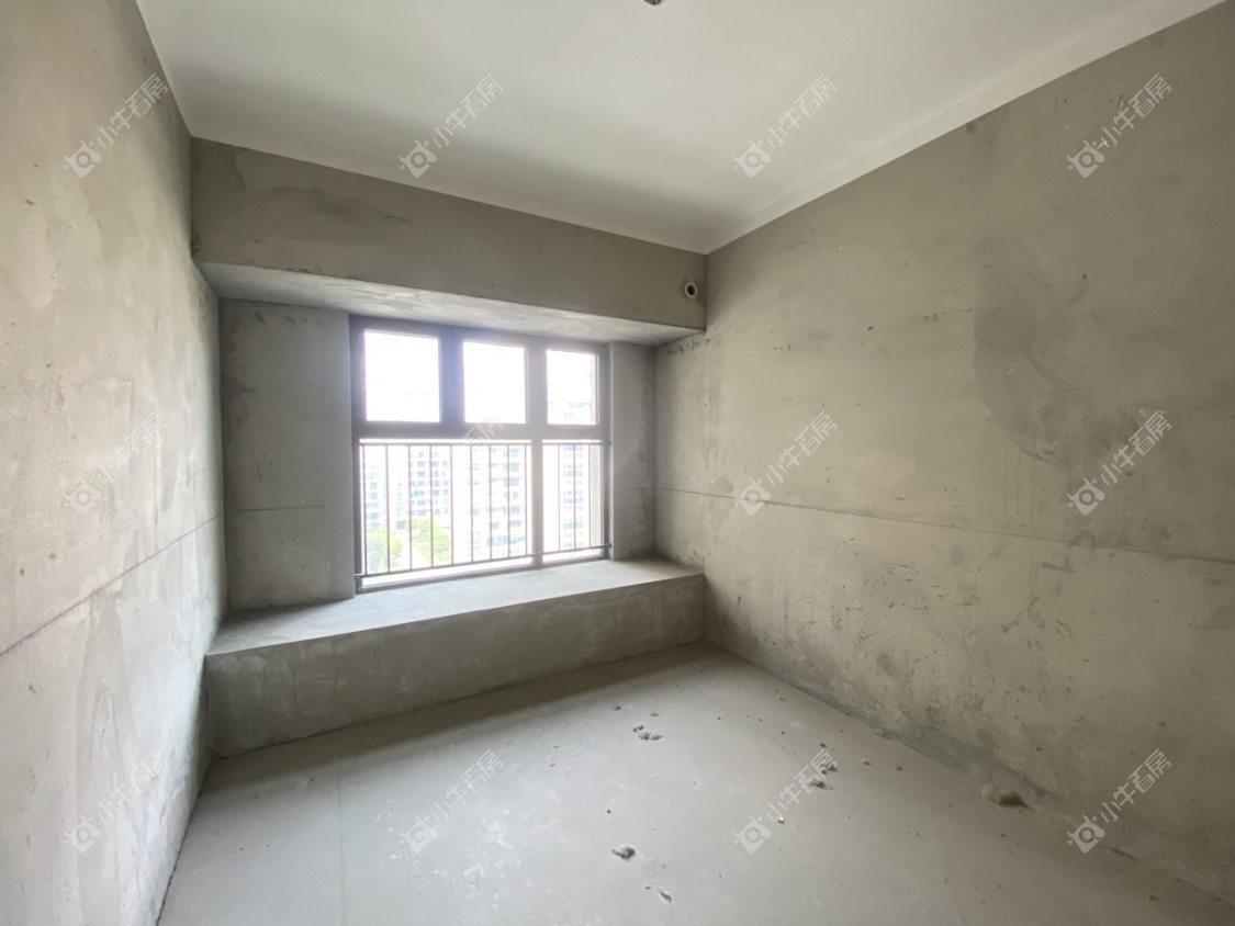 镇江碧桂园樾府在售二手房源室内图_小牛看房