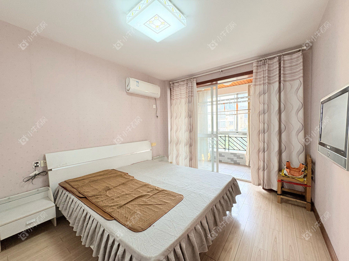 镇江凤翔花园在售二手房源室内图_小牛看房