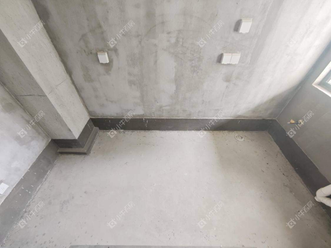 镇江中海时代都会在售二手房源室内图_小牛看房