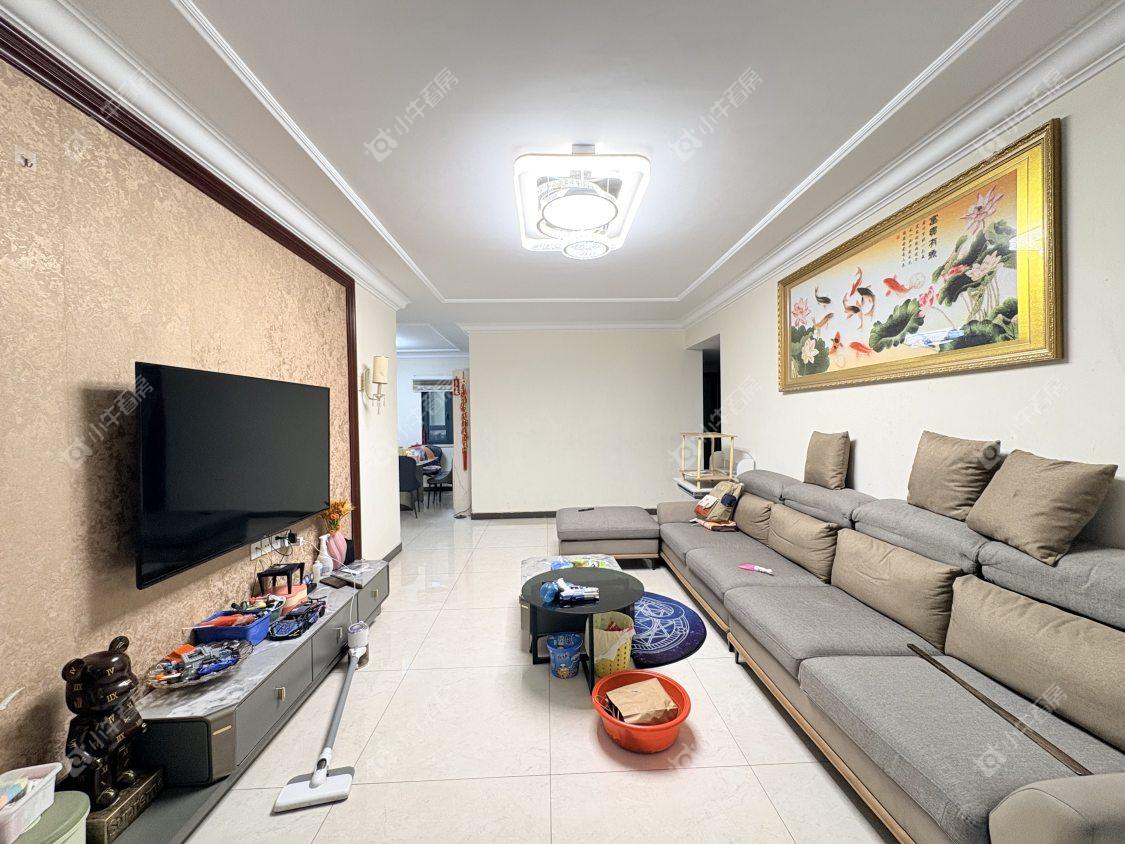 镇江恒大城在售二手房源室内图_小牛看房