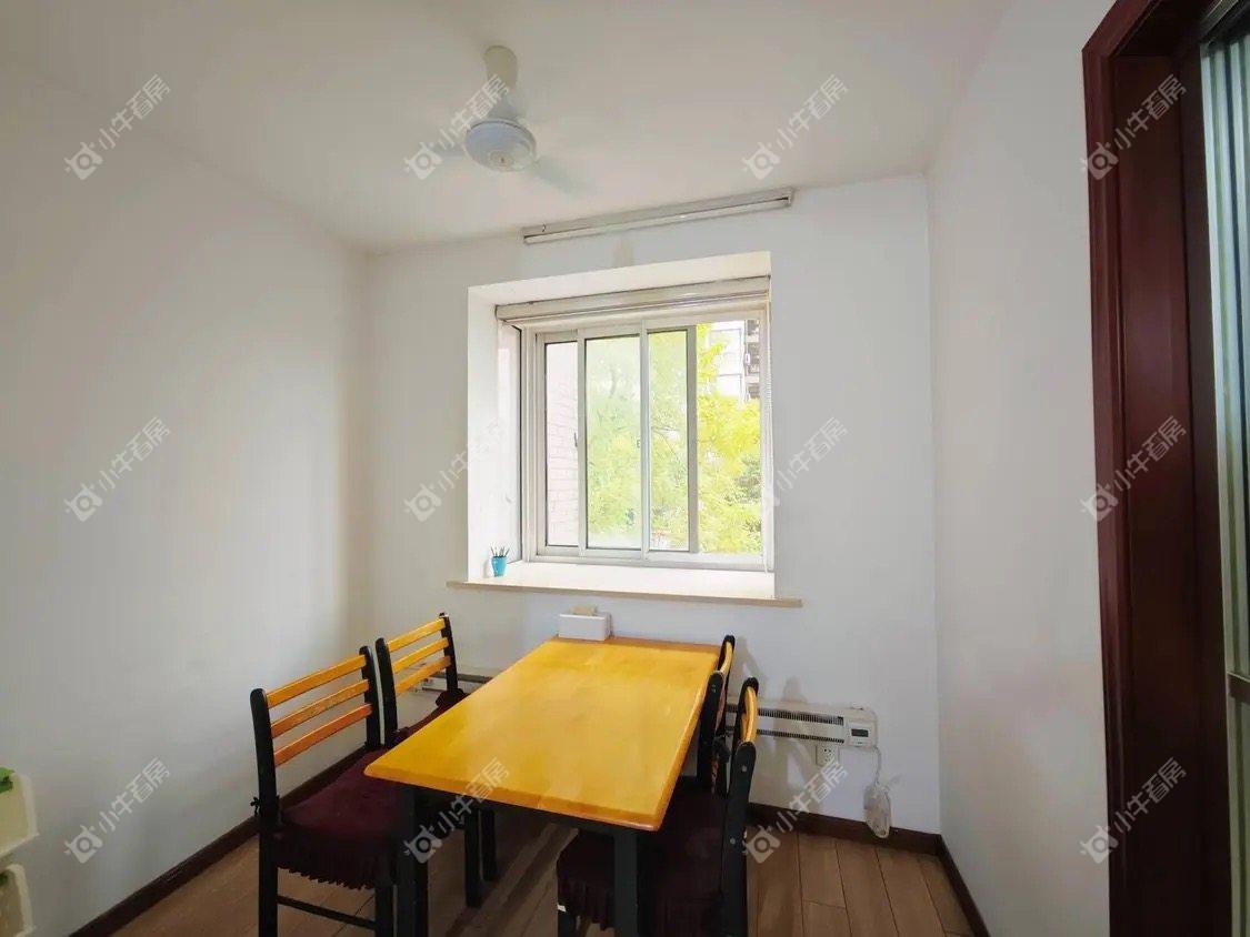 镇江城市绿洲在租房源室内图_小牛看房