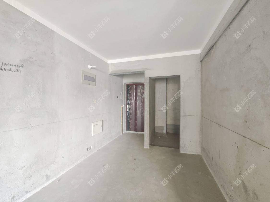 镇江华都幸福里在售二手房源室内图_小牛看房