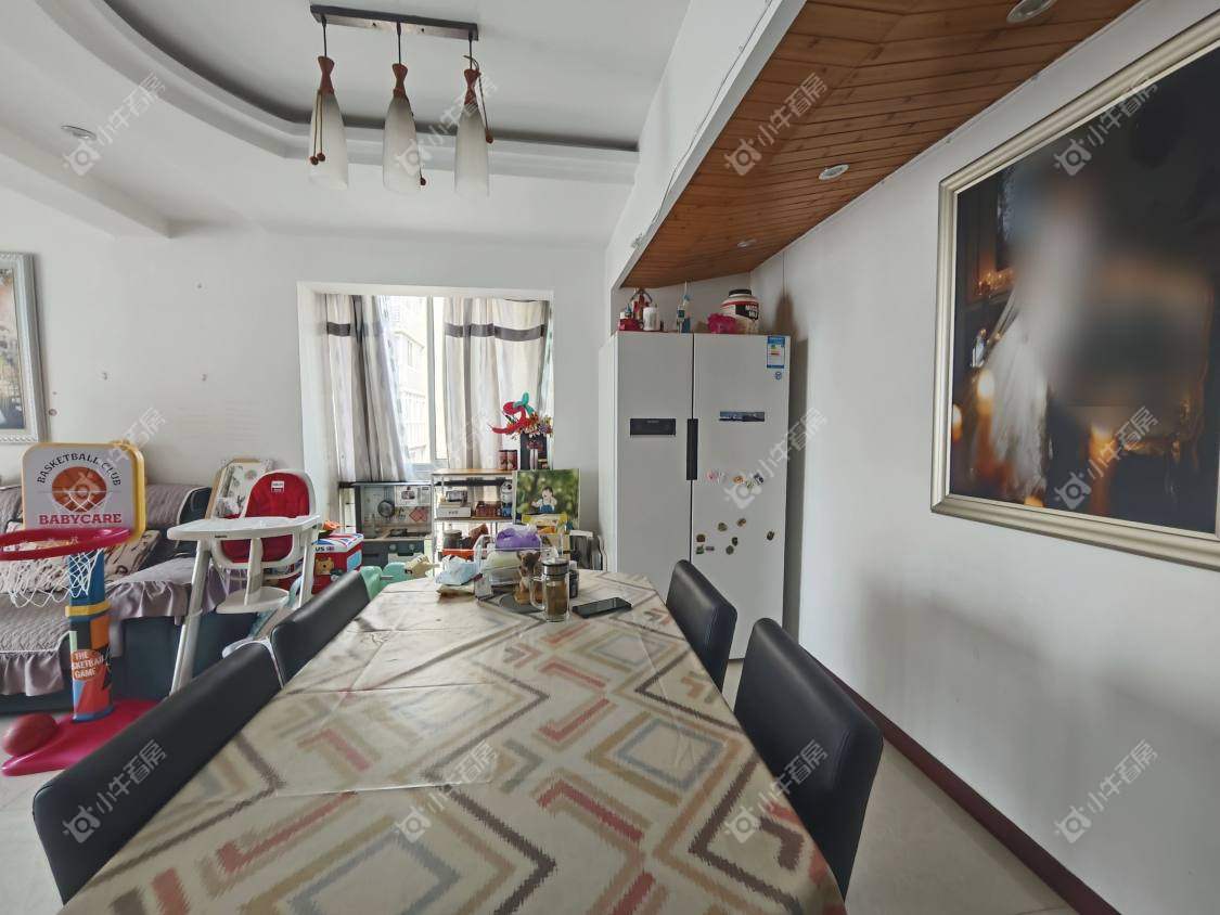 镇江凤翔花园在售二手房源室内图_小牛看房