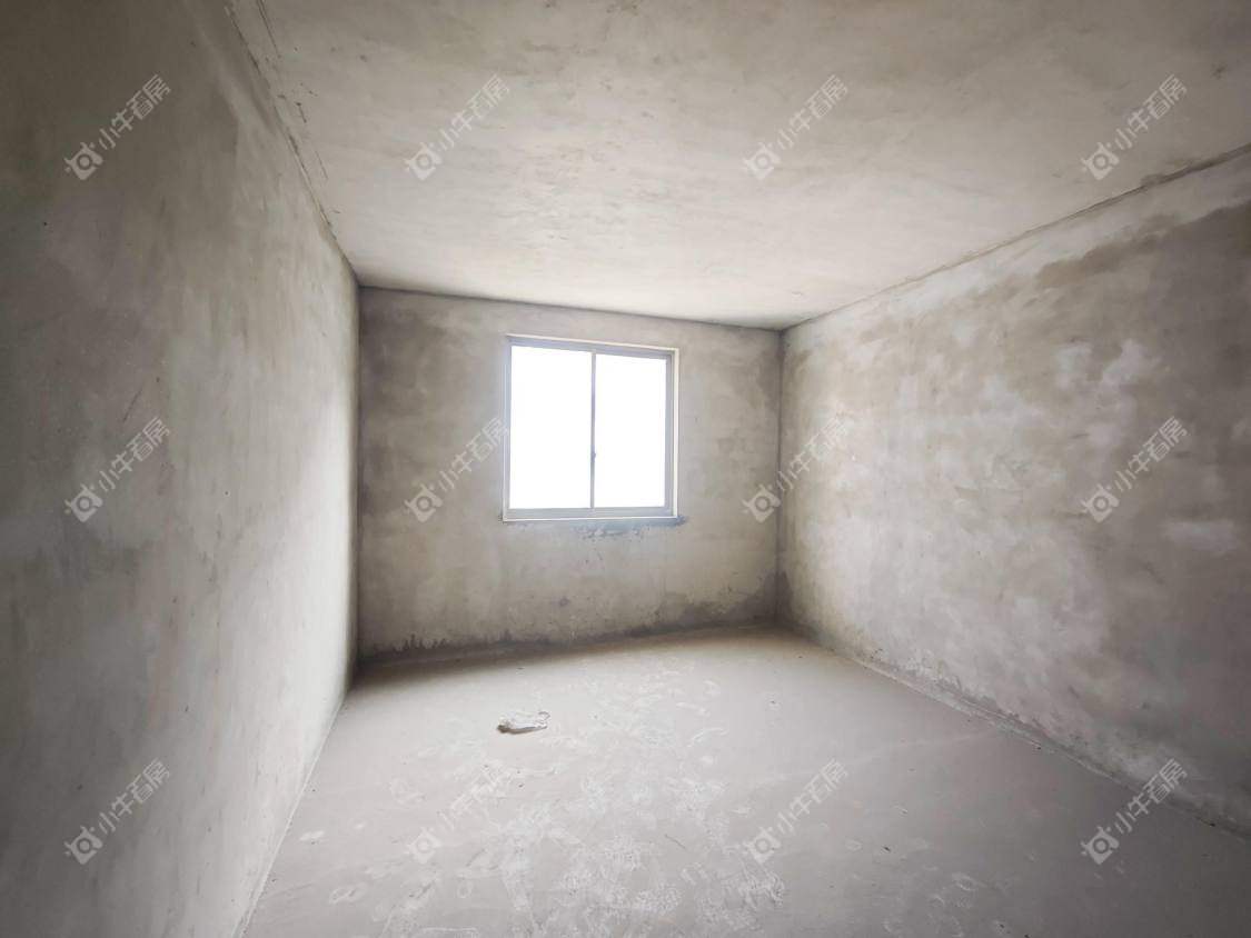 镇江金凤凰在售二手房源室内图_小牛看房