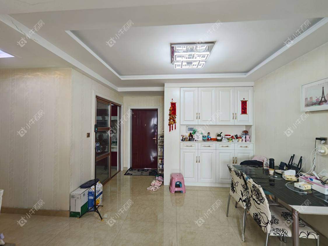 镇江国信宜和在售二手房源室内图_小牛看房