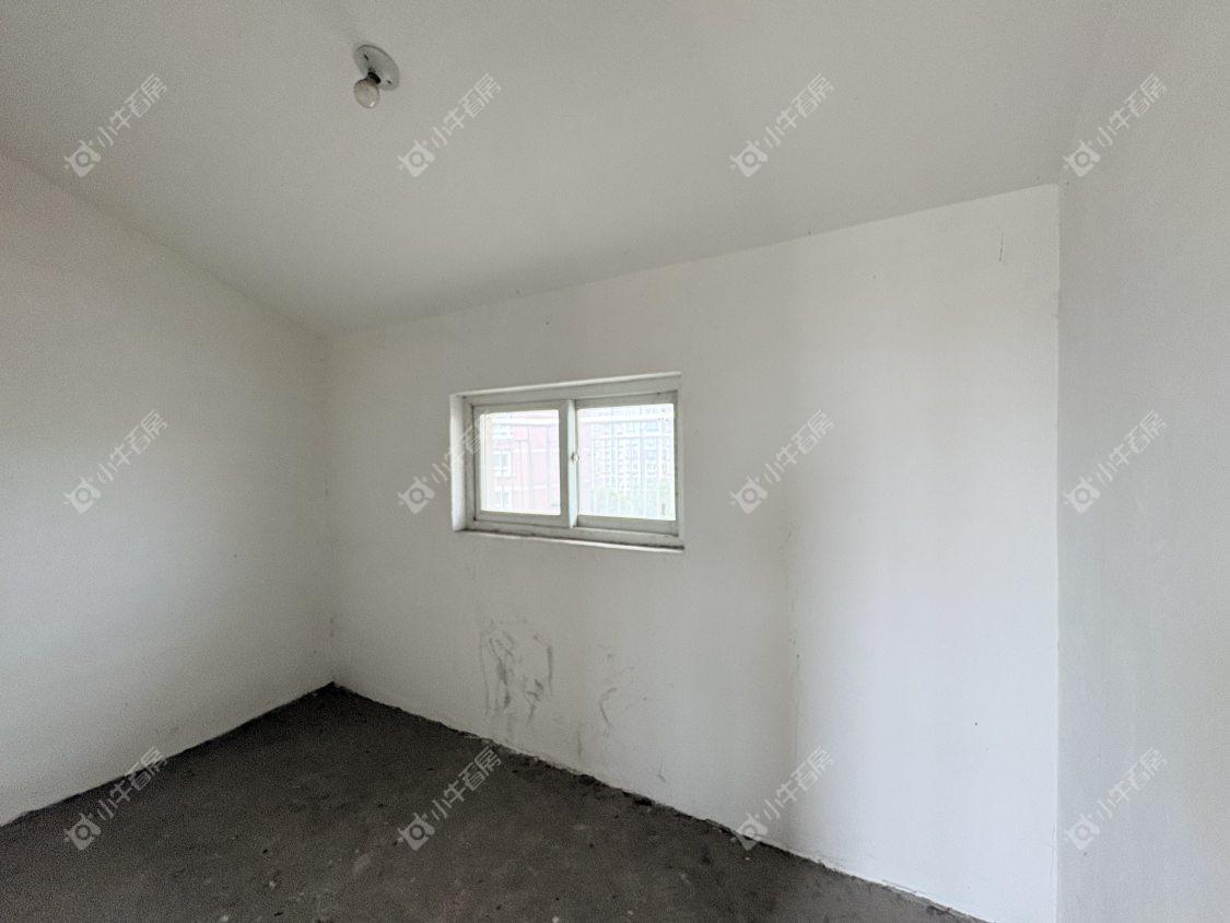 镇江凰嘉花苑在售二手房源室内图_小牛看房