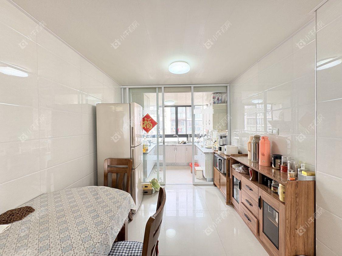 镇江练湖新城在售二手房源室内图_小牛看房