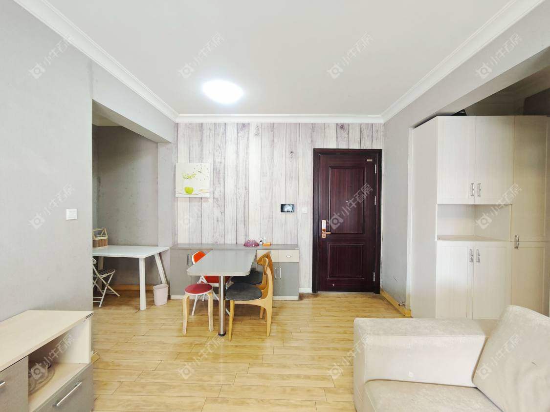 镇江碧桂园在售二手房源室内图_小牛看房