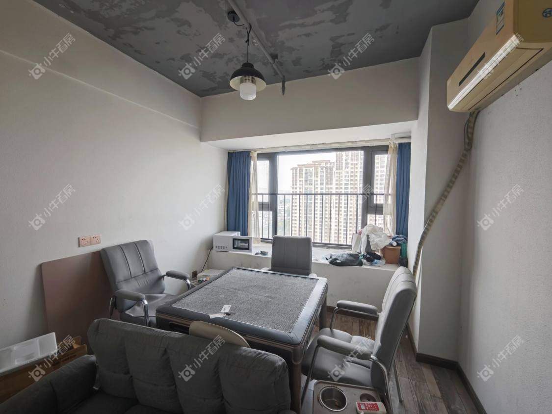 镇江吾悦广场（丹阳）在售二手房源室内图_小牛看房