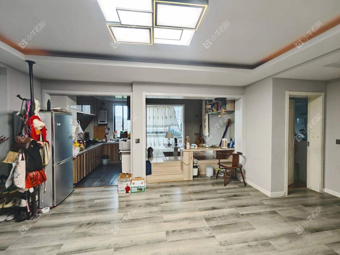 镇江澳都花城在售二手房源室内图_小牛看房