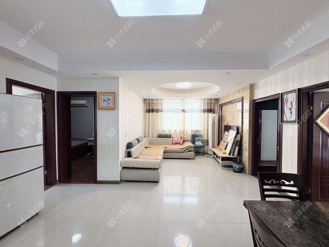 镇江中心嘉园在售二手房源室内图_小牛看房