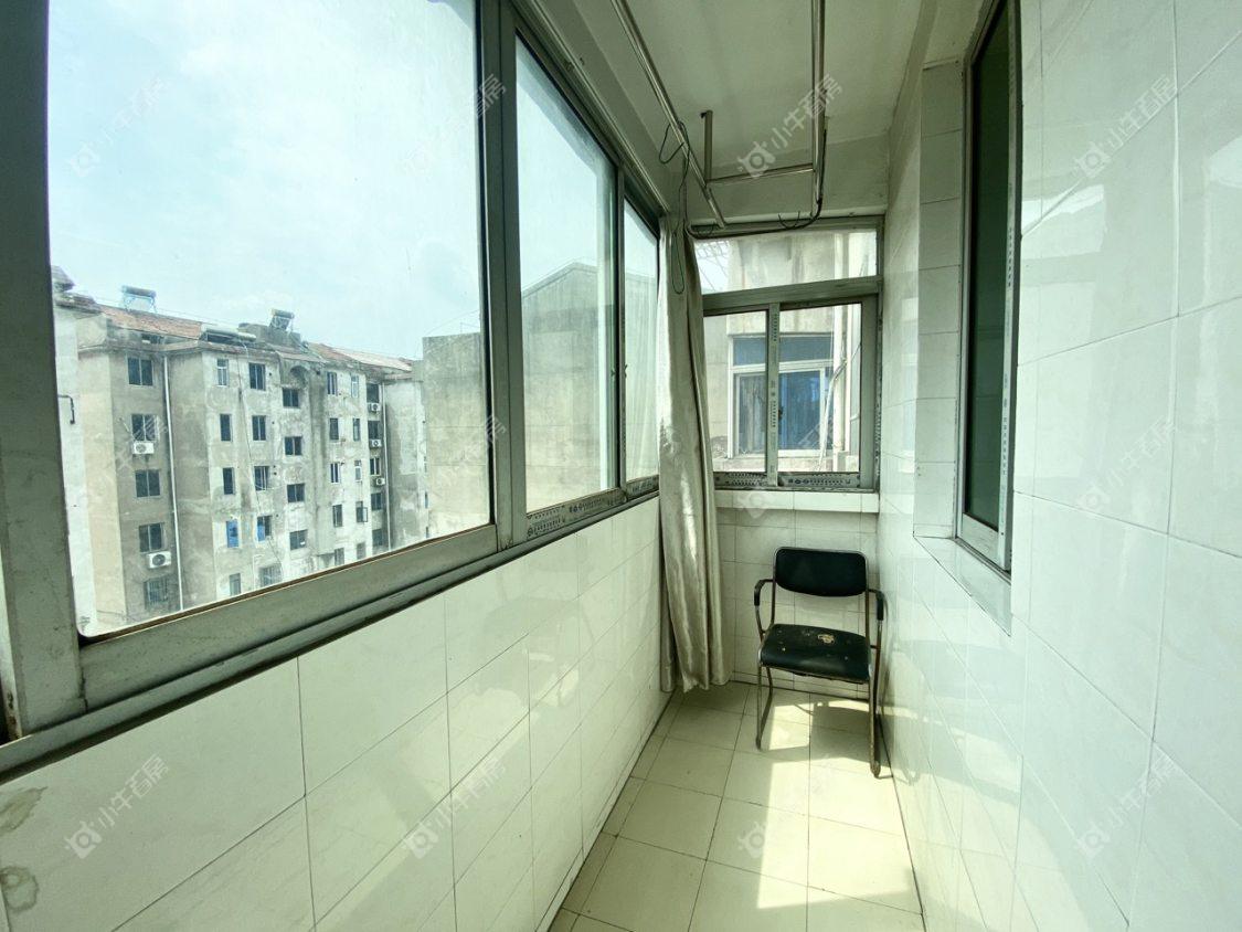 镇江丹桂园南区在售二手房源室内图_小牛看房