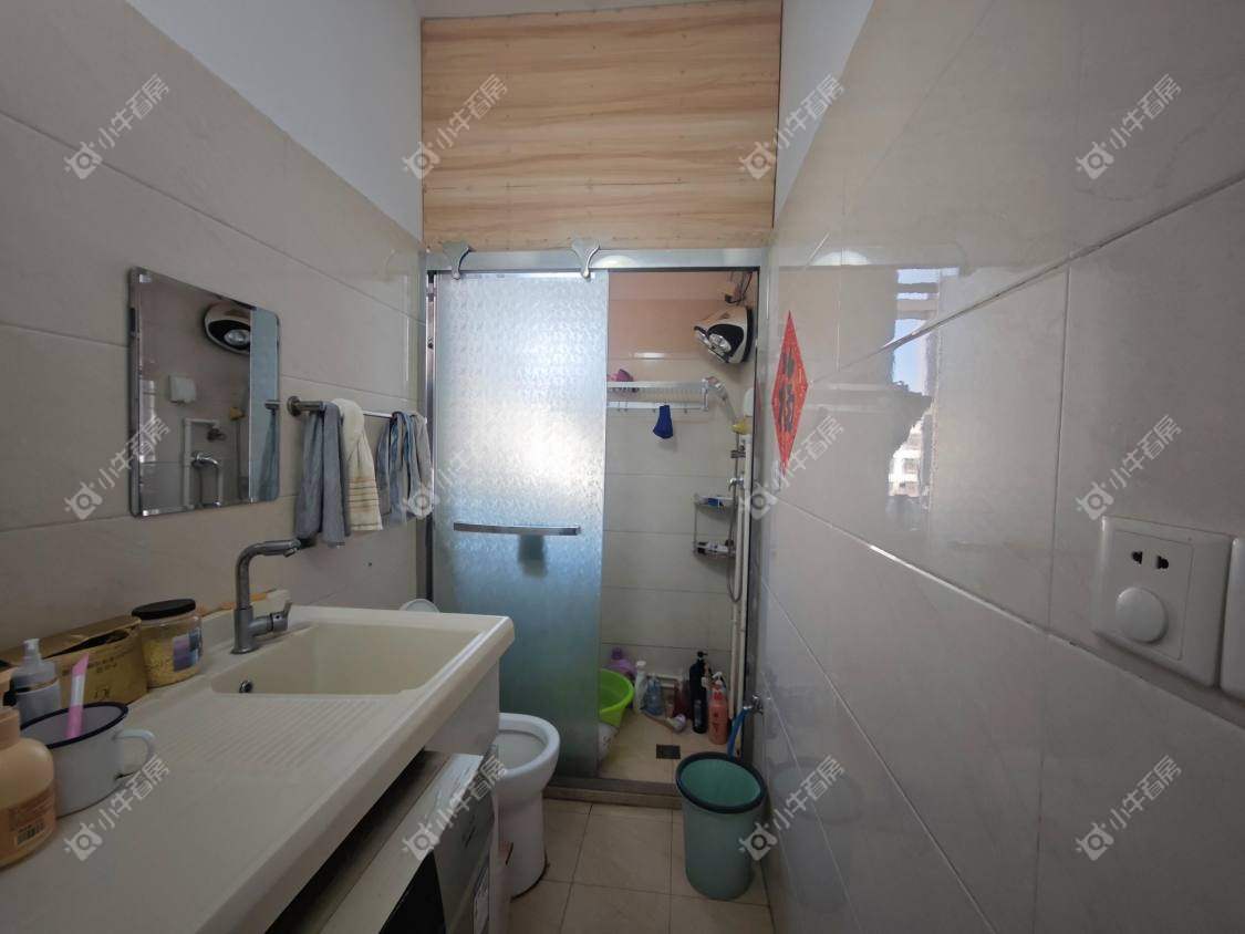 镇江多管局宿舍楼在售二手房源室内图_小牛看房