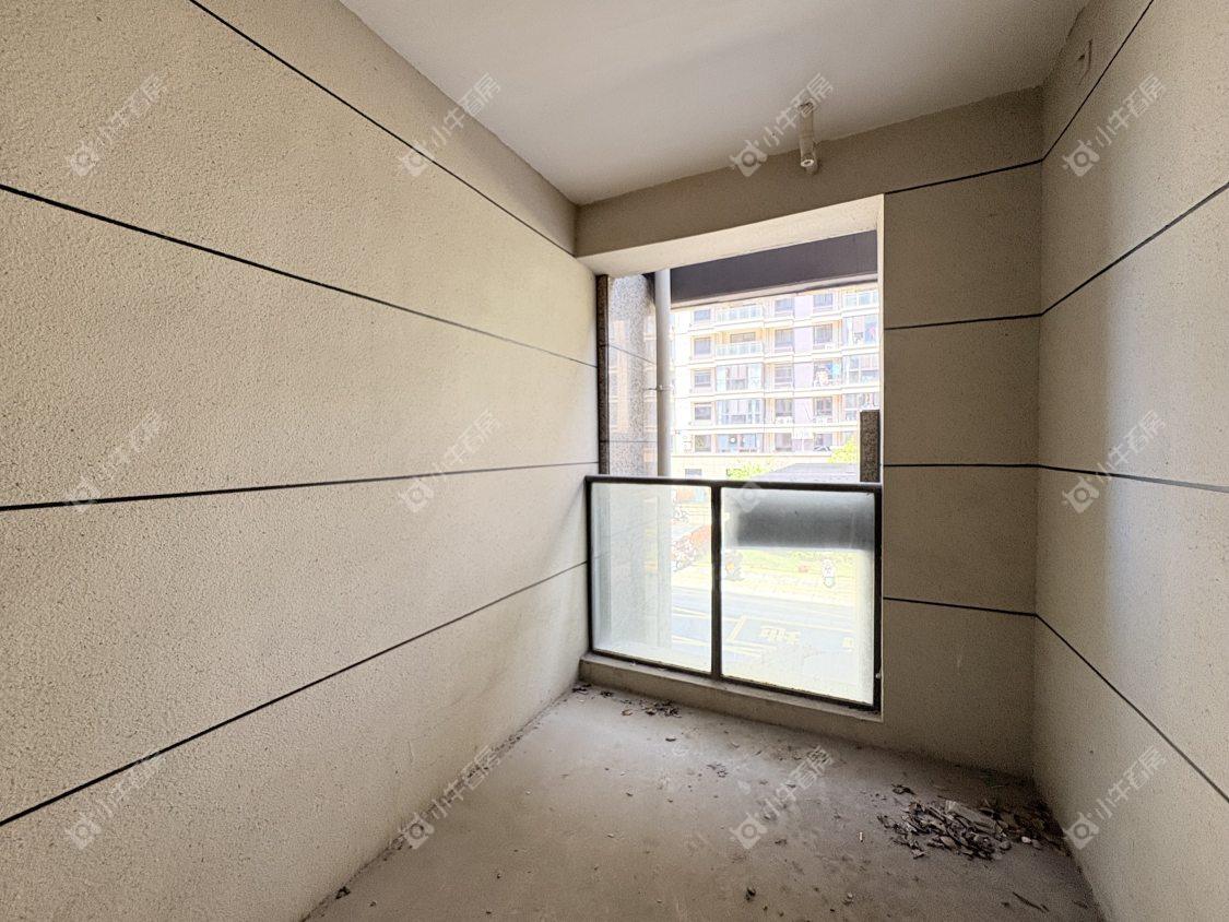 镇江天怡南郡在售二手房源室内图_小牛看房