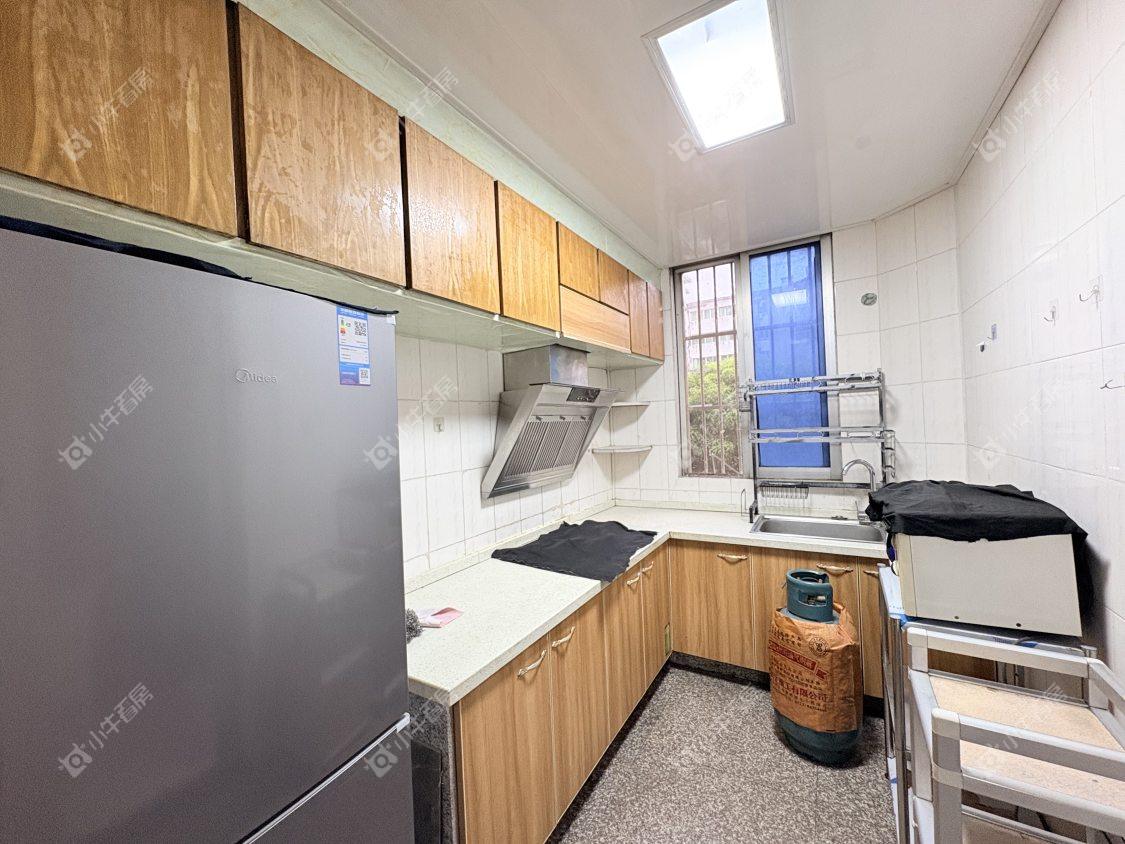 镇江曲园小区在售二手房源室内图_小牛看房