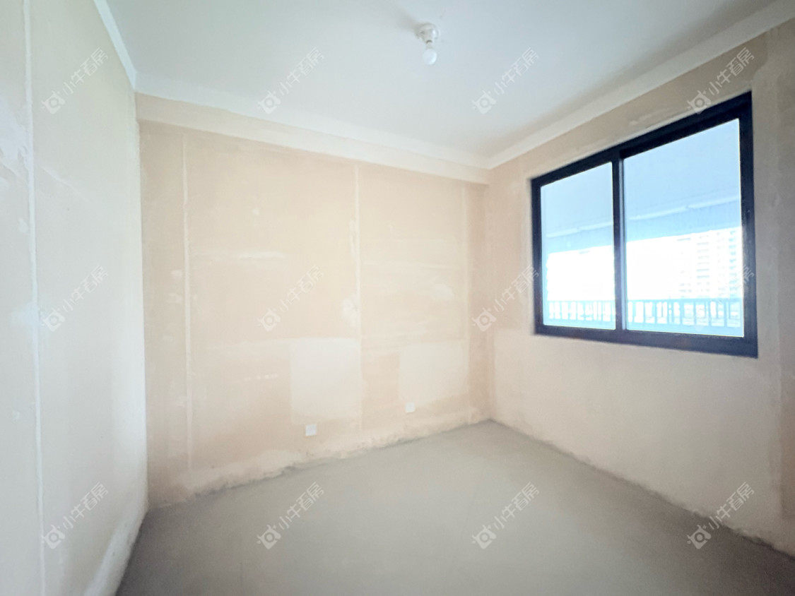 镇江融创华南映在售二手房源室内图_小牛看房