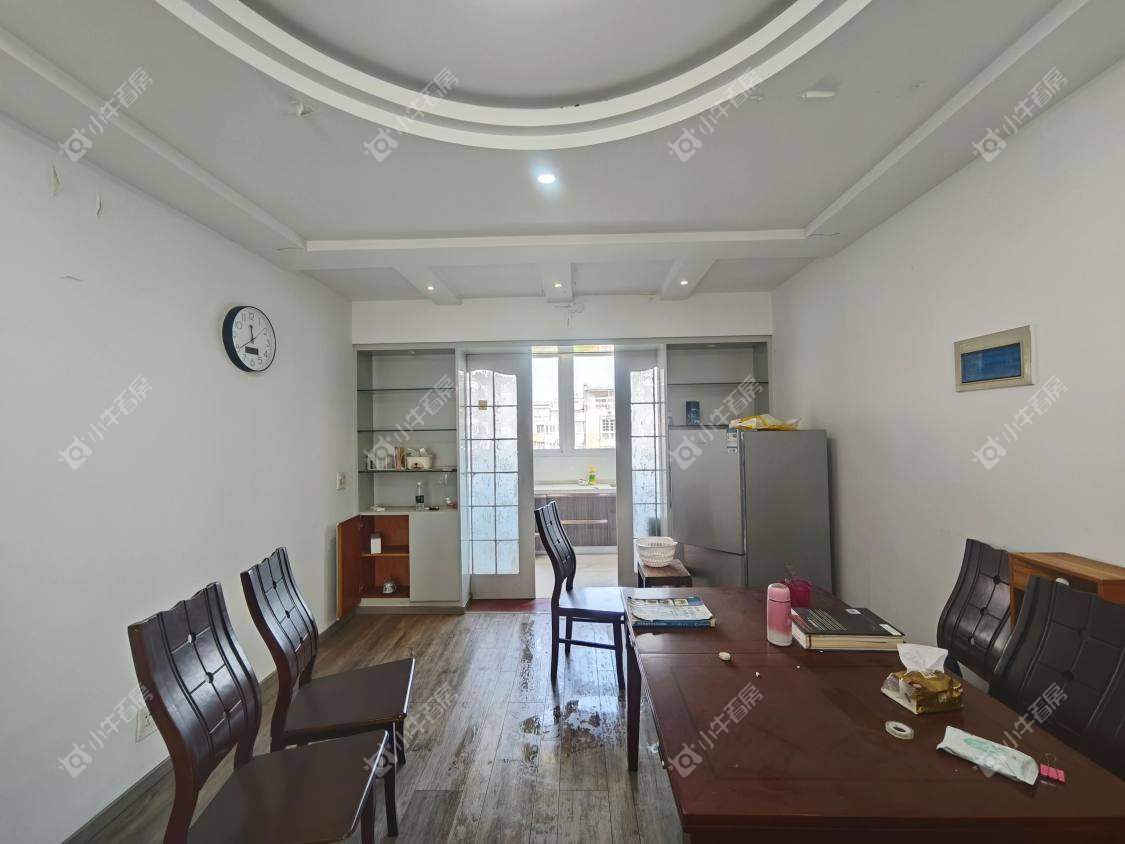 镇江乾泽园在售二手房源室内图_小牛看房