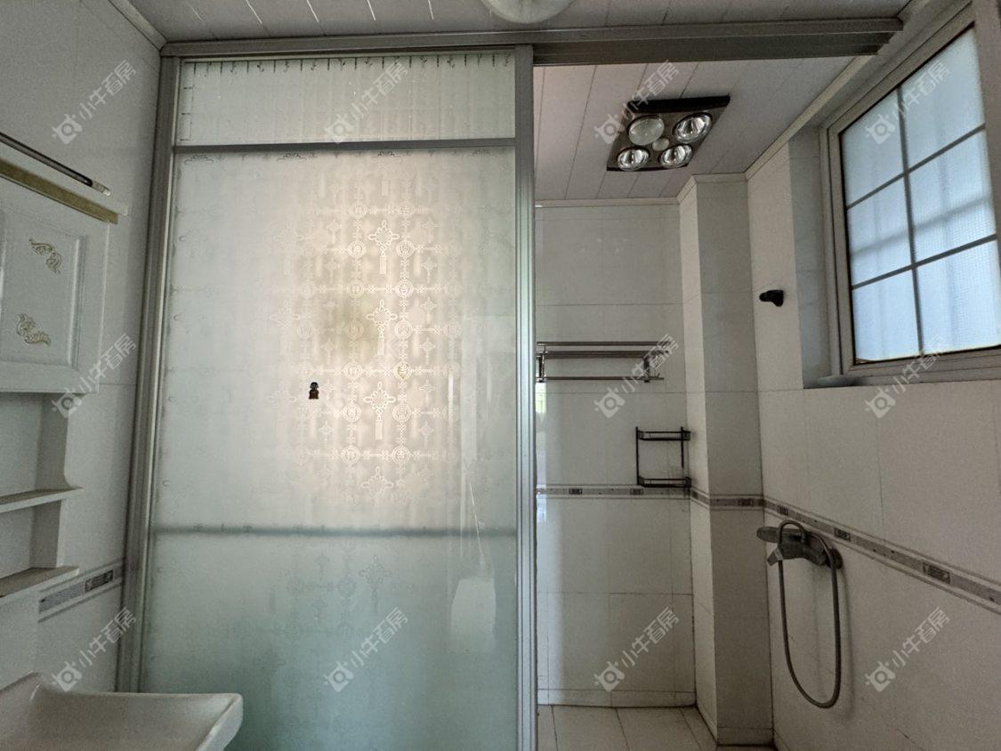 镇江乾泽园在售二手房源室内图_小牛看房