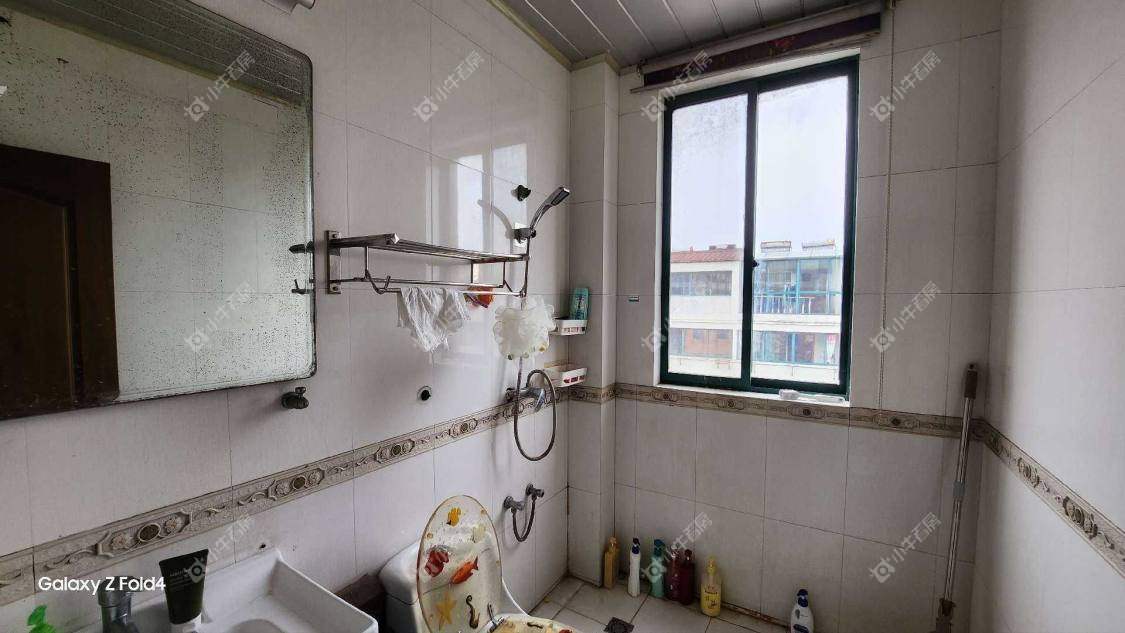 镇江曲园小区在售二手房源室内图_小牛看房