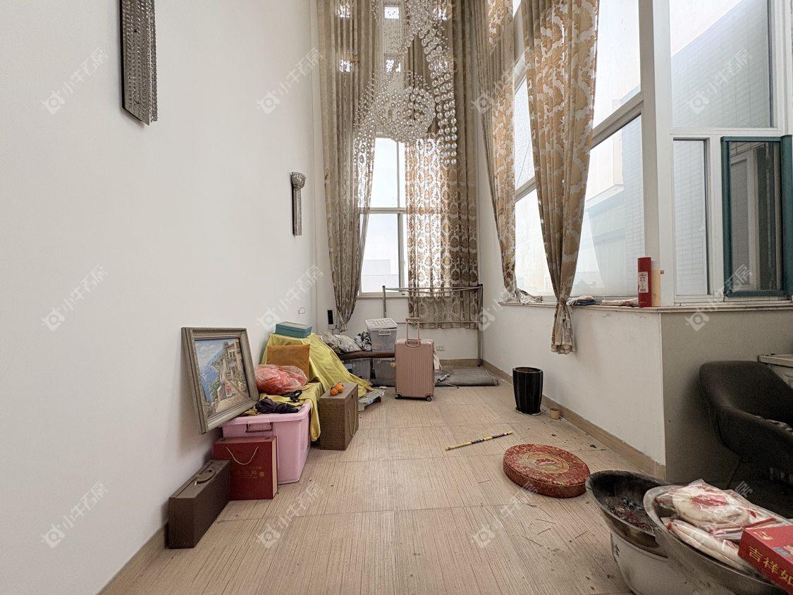 镇江城市绿洲在售二手房源室内图_小牛看房