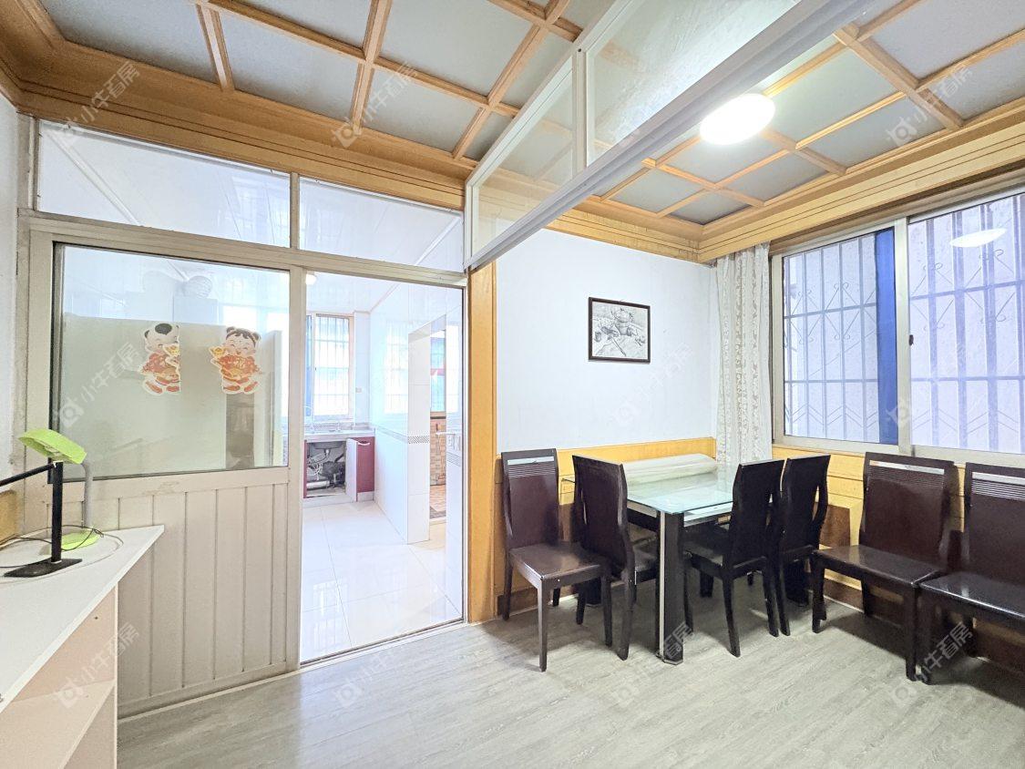 镇江金谷小区在售二手房源室内图_小牛看房