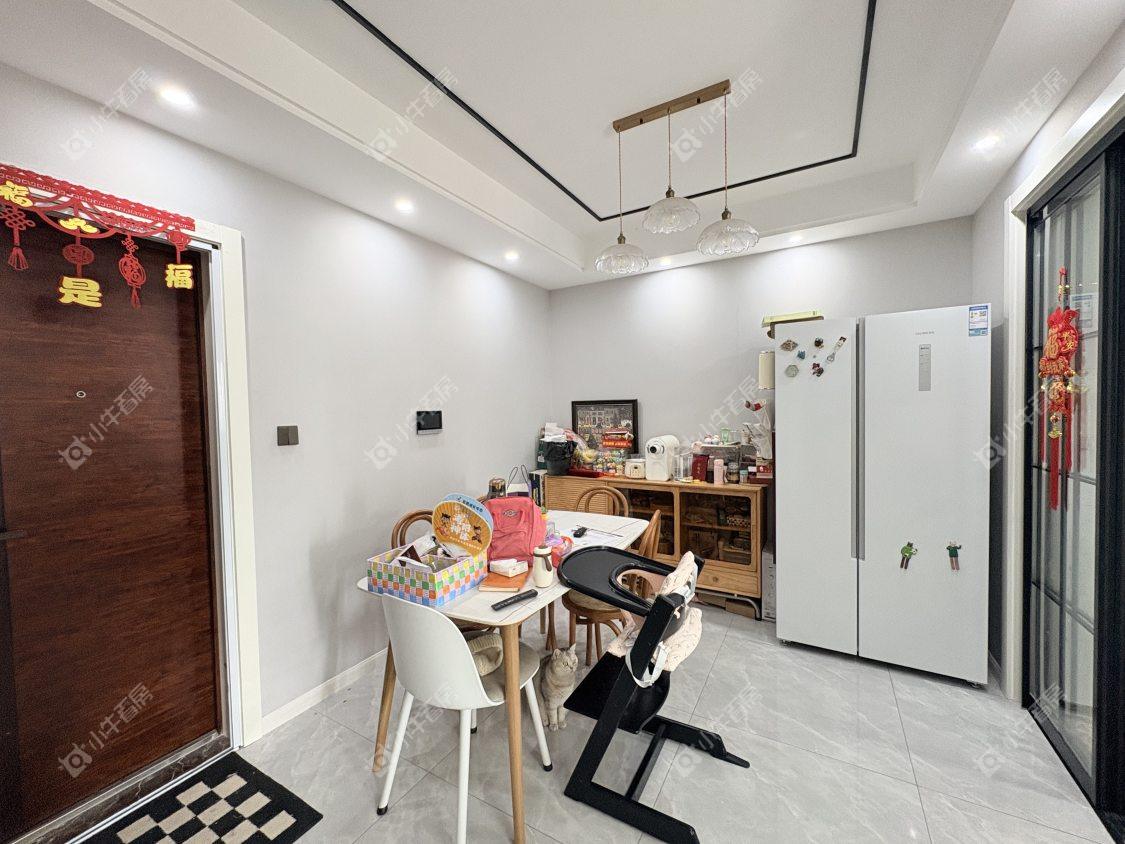 镇江天波城在售二手房源室内图_小牛看房