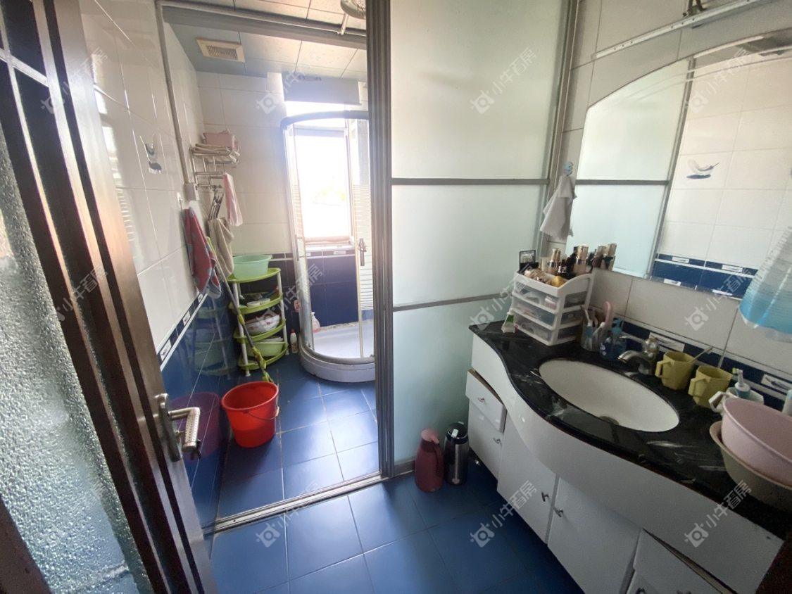 镇江万善园二村在售二手房源室内图_小牛看房