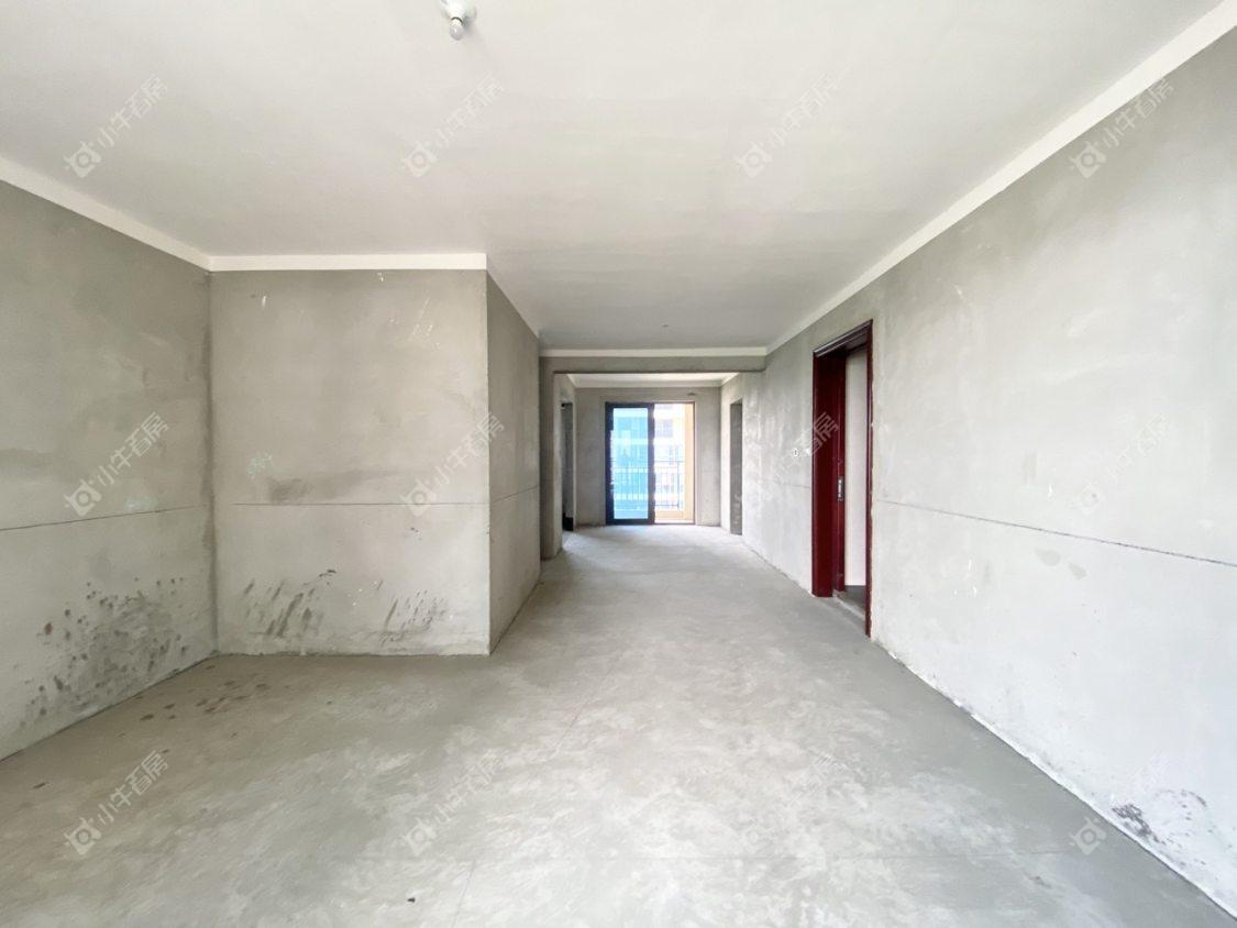 镇江碧桂园樾府在售二手房源室内图_小牛看房