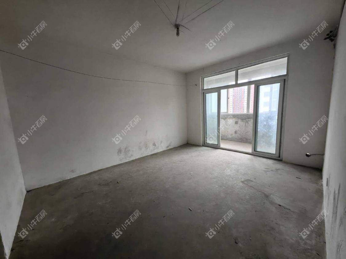 镇江嘉荟新城在售二手房源室内图_小牛看房