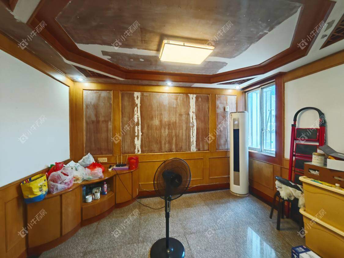 镇江国税宿舍楼在售二手房源室内图_小牛看房