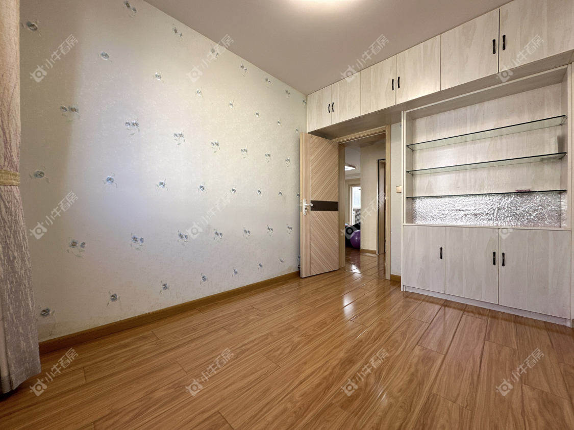 镇江新新家园在售二手房源室内图_小牛看房